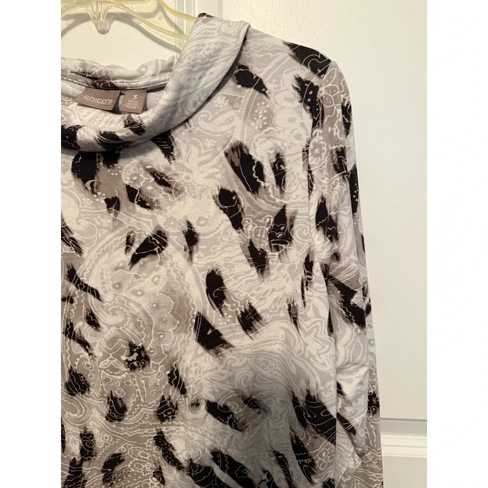 Chicos Size 3 Cowl Neck Long‎ Sleeve Abstract Print Top Women's